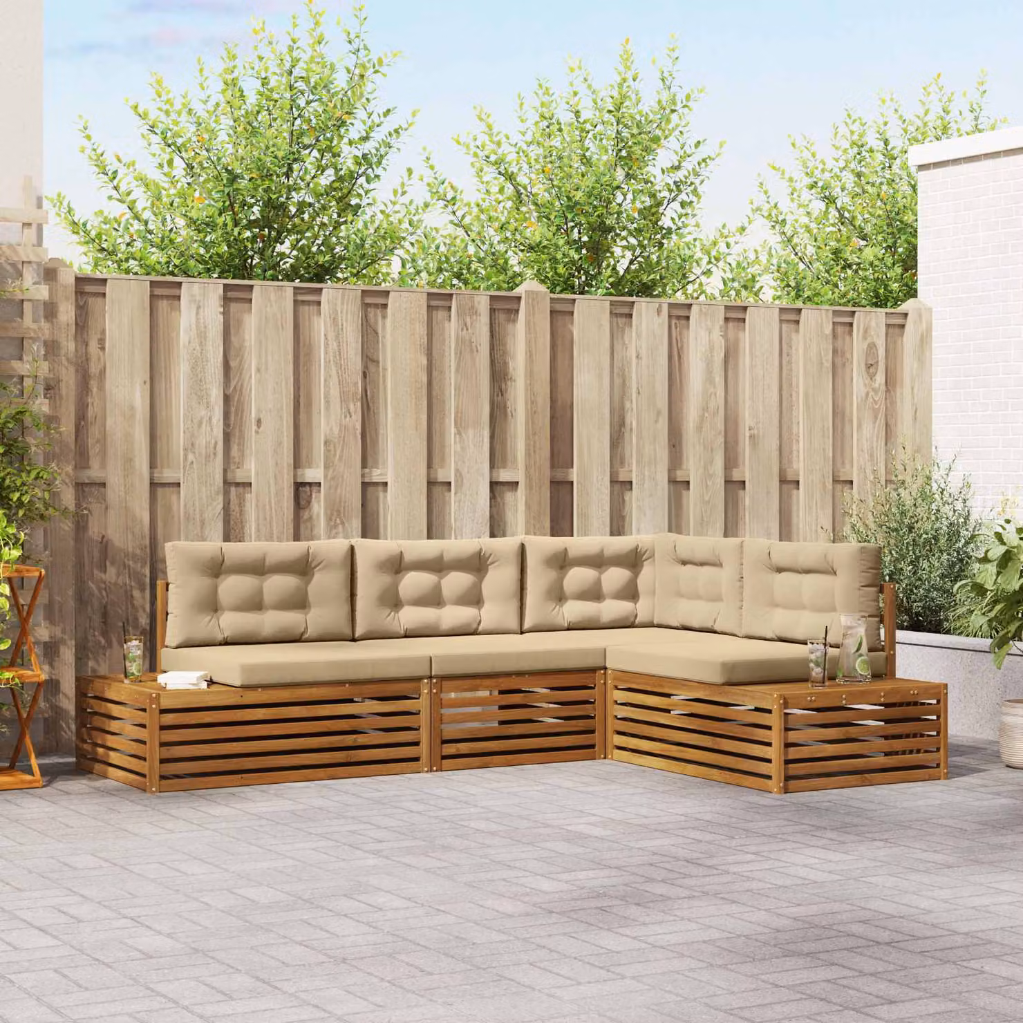 Set di divani da esterno vidaXL a forma di L in legno di acacia con cuscini, colore beige e marrone