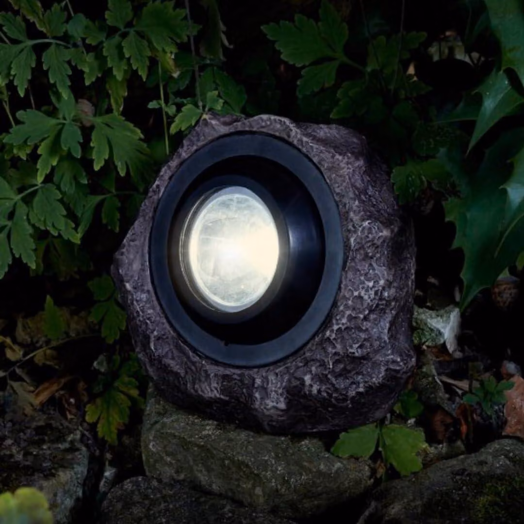 Lampada solare da esterno, 25 lumen – impermeabile, ideale per giardini e vialetti
