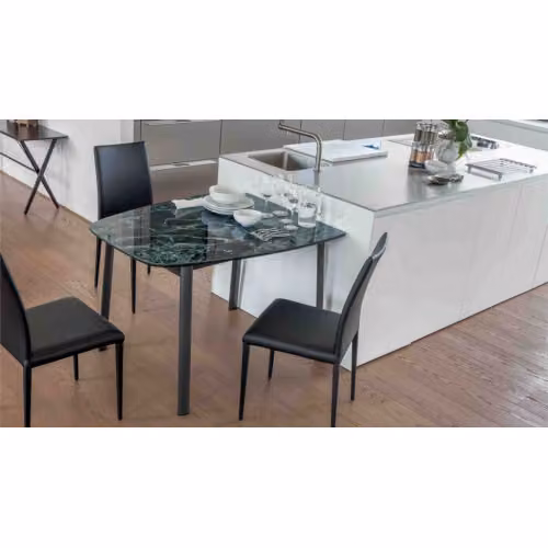 Tavolo Ribot di Altacom allungabile