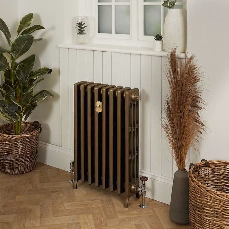Radiatore Tradizionale in Ghisa a 4 Colonne - 760mm x 271mm - Finitura Ottone Naturale