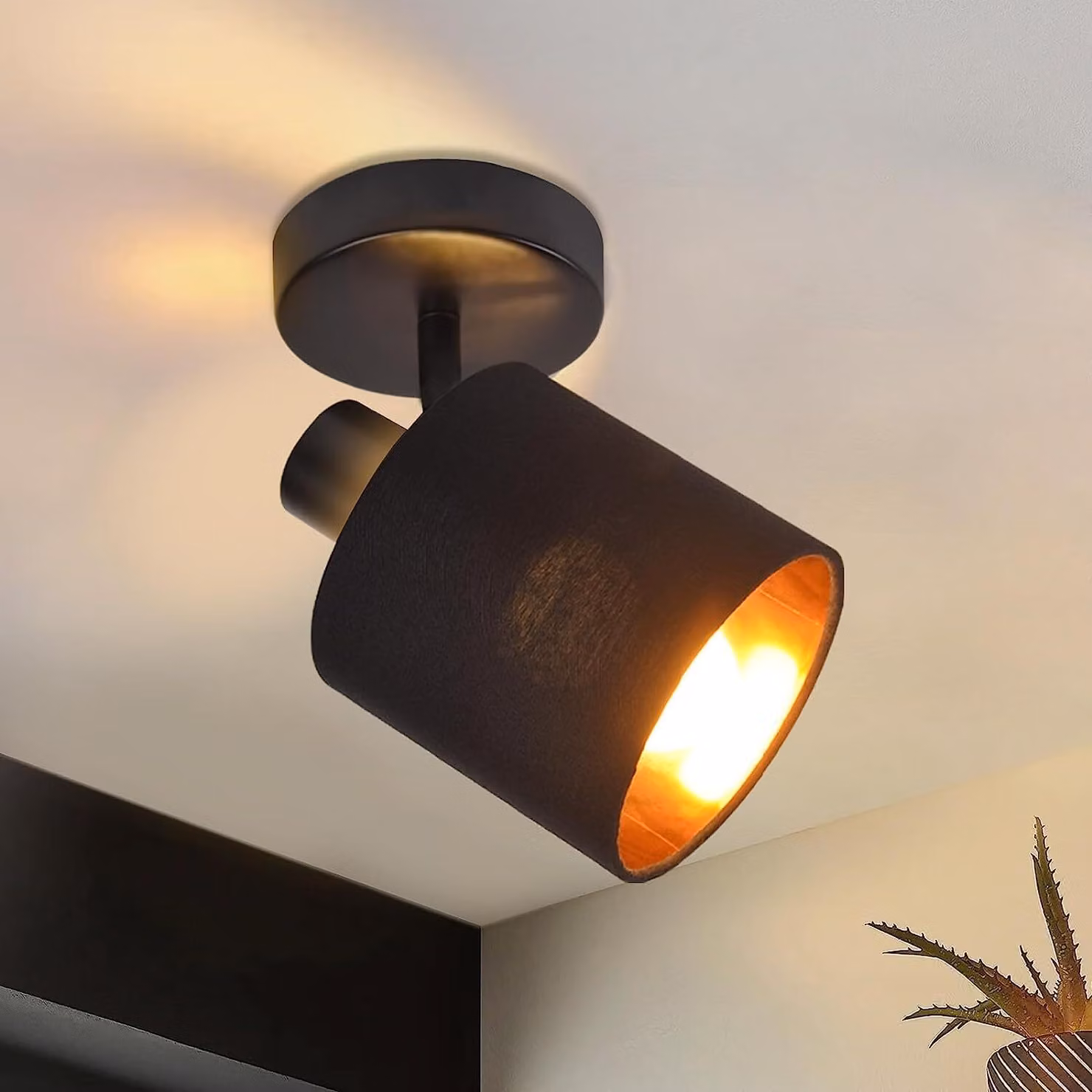 ZMH plafoniera 1 faretto da soffitto a fiamma nero, faretto da soffitto vintage faretto da parete orientabile 350° E14 per cucina corridoio soggiorno camera da letto