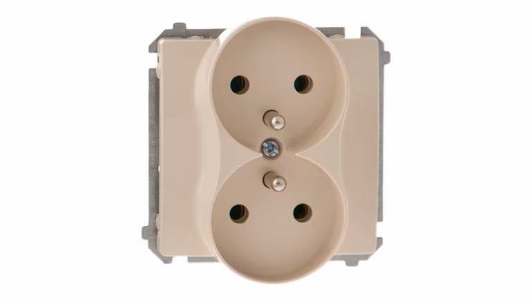 Simon Basic Presa doppia c/u 16A IP20 beige BMGZ2M.01/12