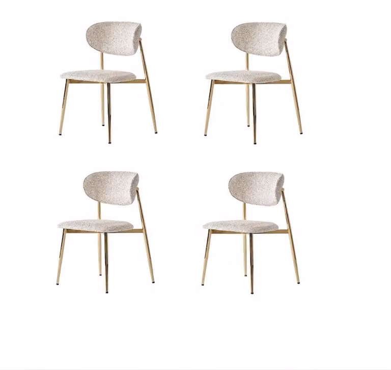 Set di 4 sedie beige, comode e morbide, in tessuto, stile moderno con elementi dorati
