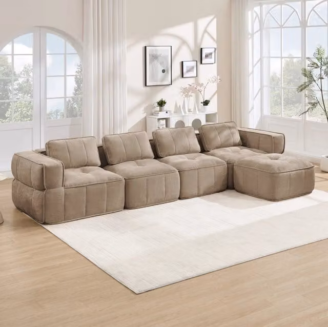 Divano modulare senza struttura con pouf; schiuma 32D e rivestimento in poliestere; sabbia