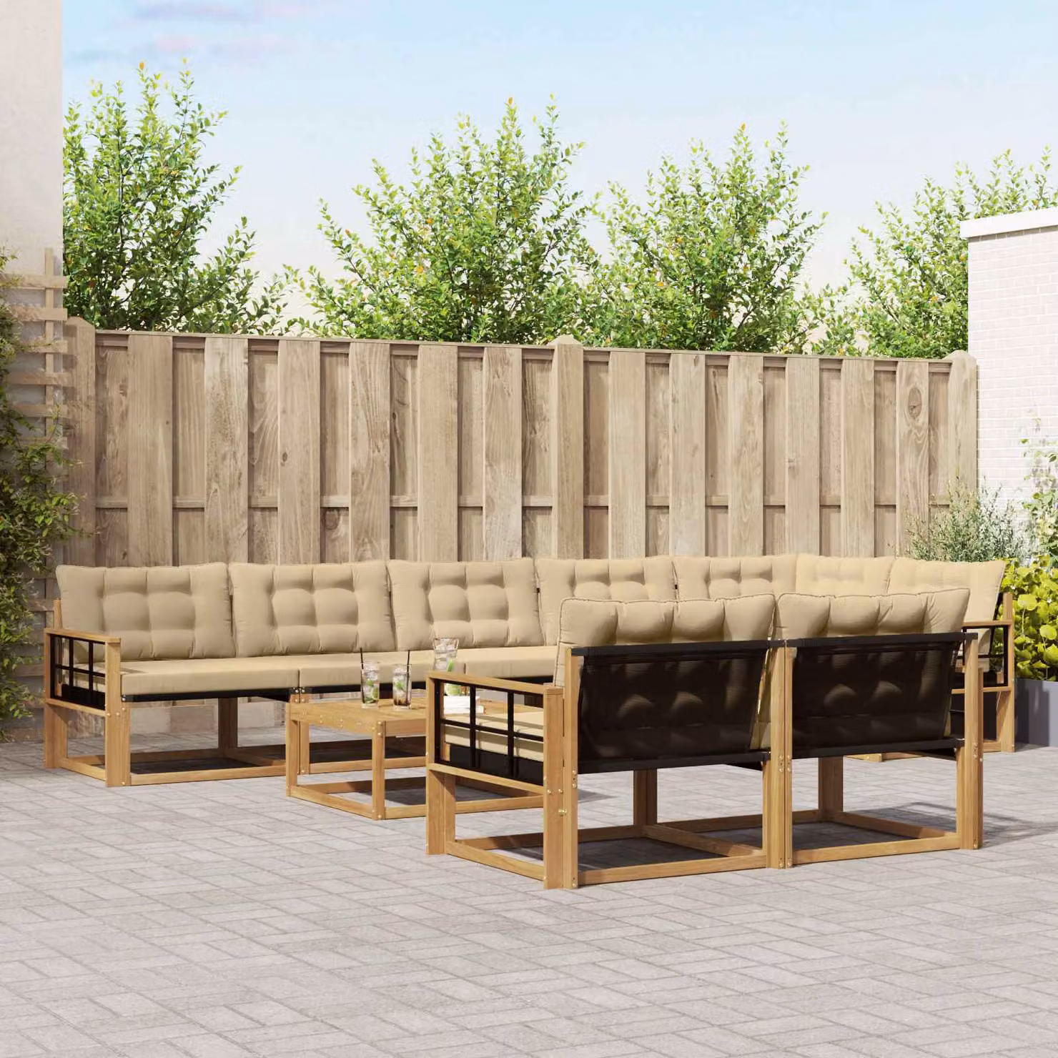 Set di divani da esterno vidaXL 9 pz in legno di acacia con tavolo da caffè e cuscini, Bianco e Beige
