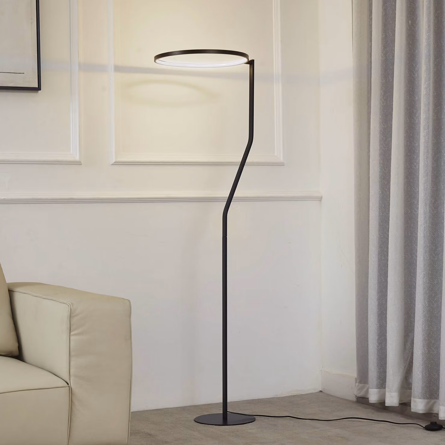 Lampada da terra a LED Rayon Lindby, Nero, Soggiorno / Sala da pranzo, Metallo, Moderno, Lampada LED da terra