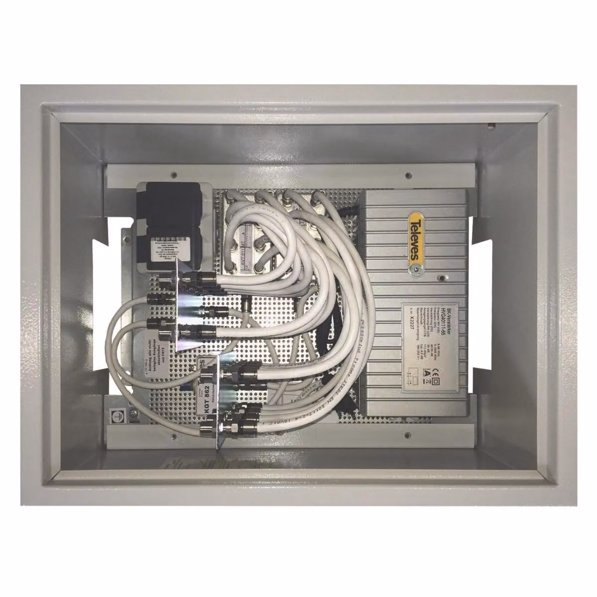Armadio di distribuzione Televes MSR916AZ BK da 9 a 16 prese