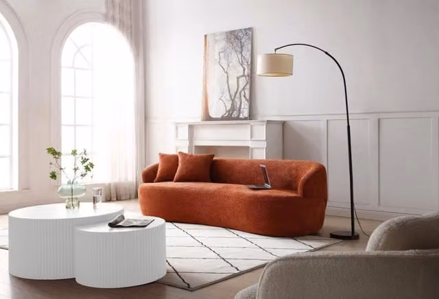 Set di 2 tavolini da caffè a incastro in MDF bianco; ?60 e ?40 cm; bordo ondulato