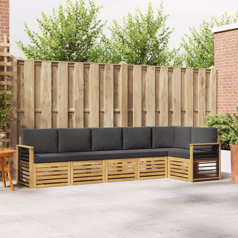 Set di divani da esterno vidaXL a forma di L composto da 6 pezzi in legno di acacia con cuscini bianchi e antracite in poliestere resistente ai raggi UV