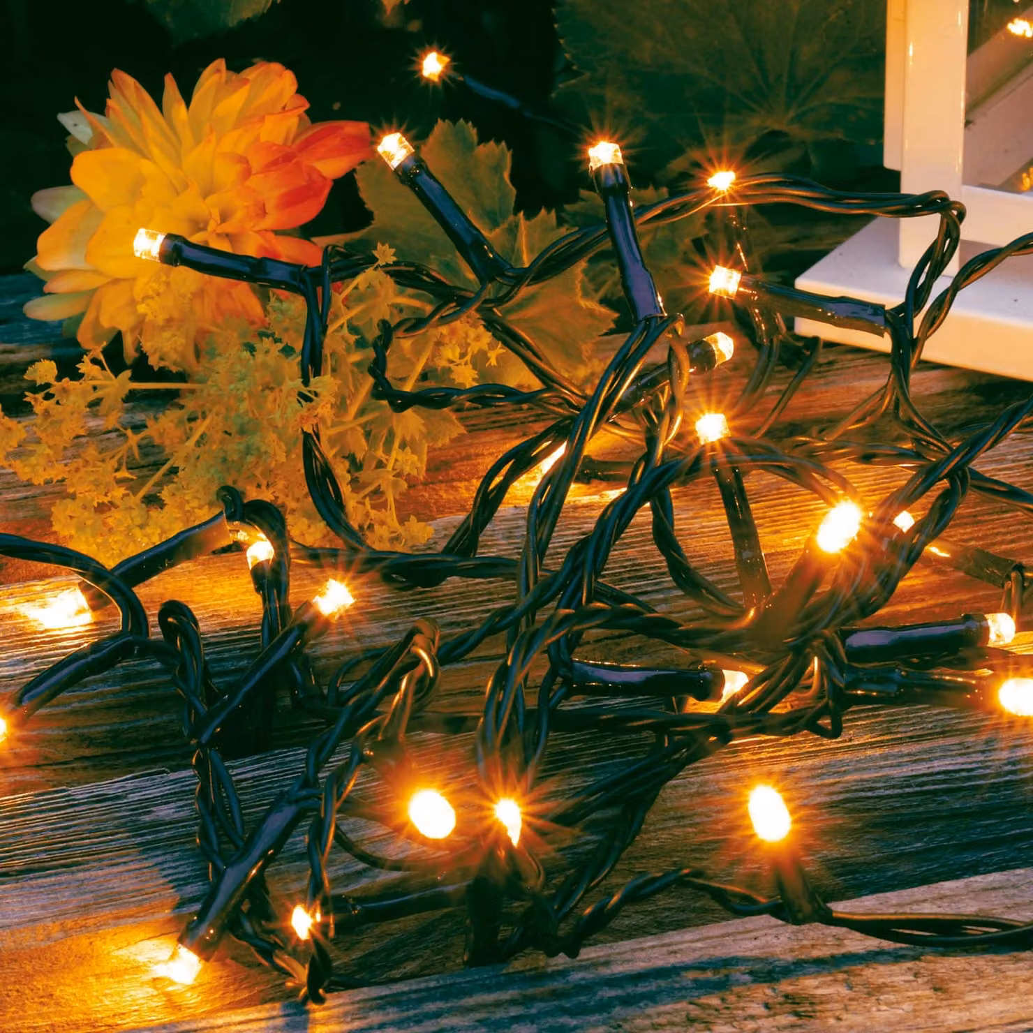 Catena luminosa a LED, luce bianco caldo, 400 LED, 39,9 metri, con timer, colore verde, per interni ed esterni