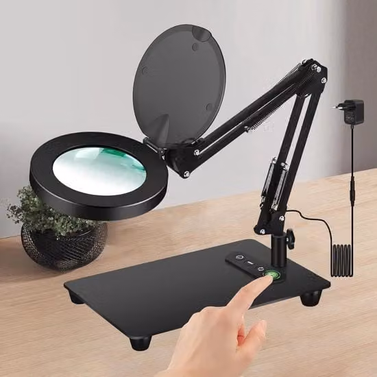 Lampada da tavolo a LED dimmabile con controllo touch e ricarica USB in metallo e vetro, colore nero