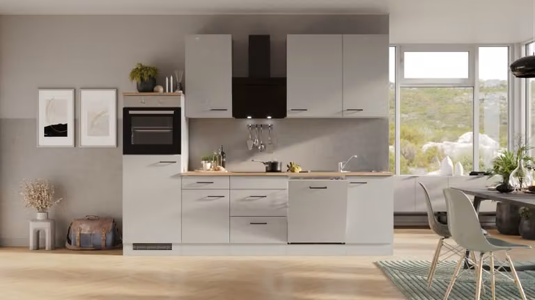 Mobile cucina con elettrodomestici Flex Well Lund 280 cm colore frontale grigio chiaro lucido colore mobile grigio fumo opaco