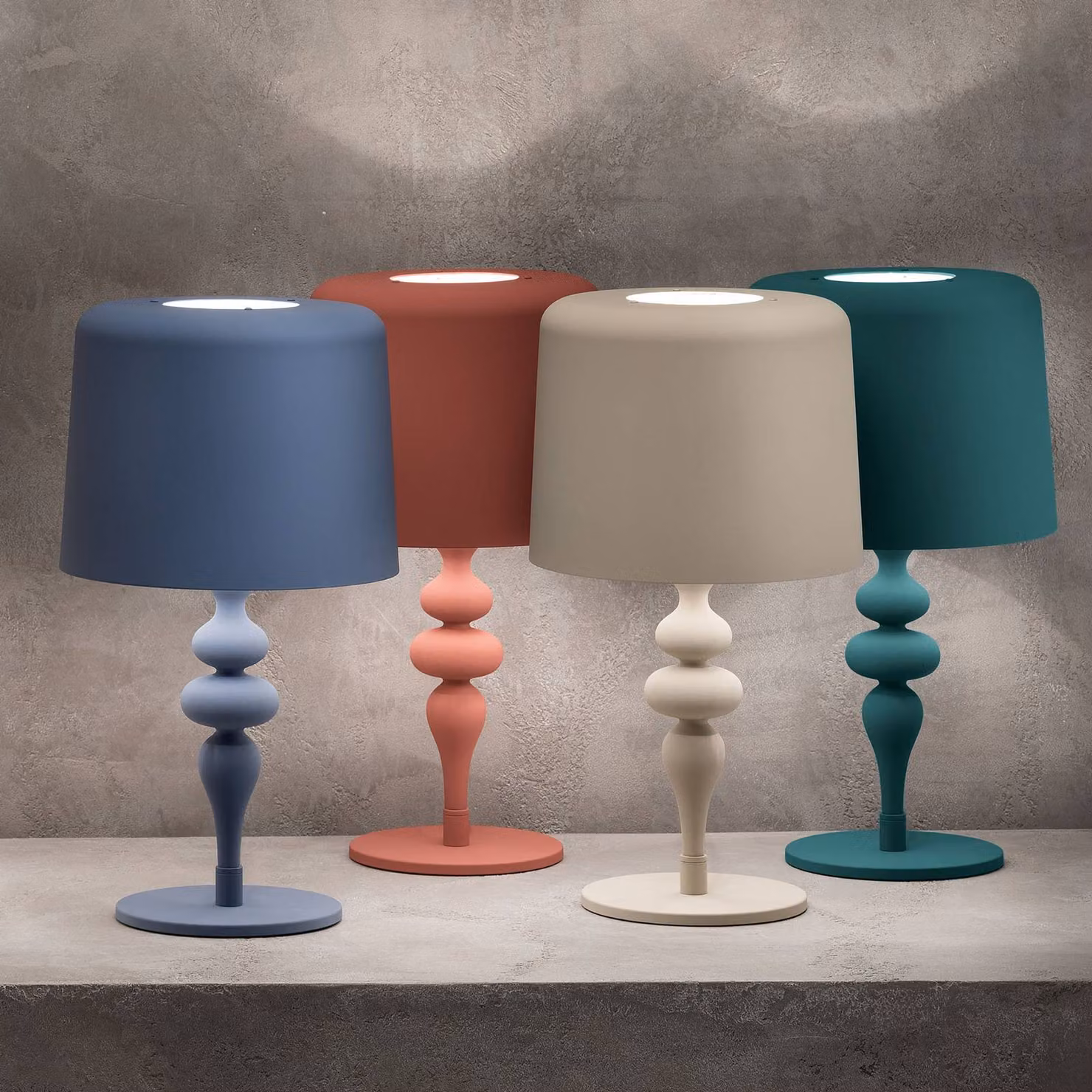 Masiero Lampada da tavolo di design Eva TL1 M, Alluminio / Grigio / Zincato, Soggiorno / Sala da pranzo, Plastica, Design, Lampada da tavolo