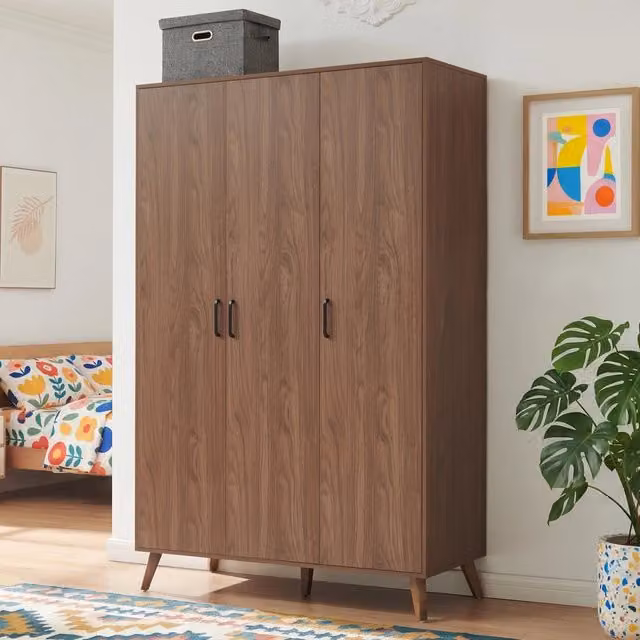 Armadio Guardaroba Norg con 3 Ante e 4 Scomparti 191x120x52 cm - Effetto Noce [en.casa]