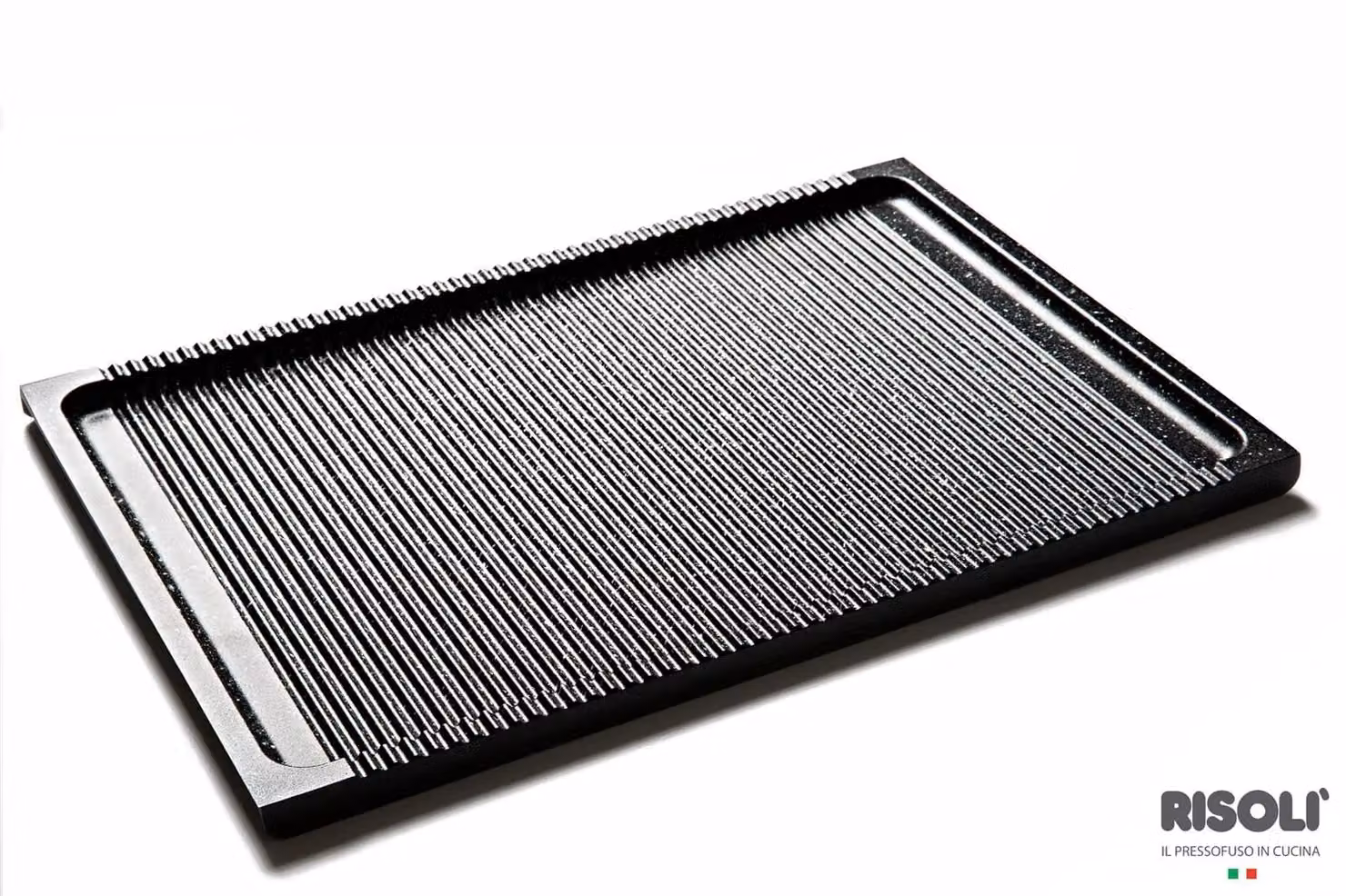 Piastra con grill in alluminio antiaderente con rivestimento platinum plus di Risolì, dim.36x26,5cm