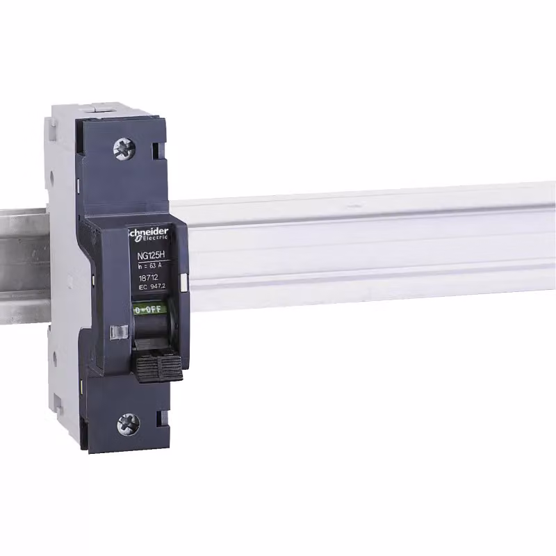 Interruttore automatico Schneider Electric NG125H, unipolare, 40 A, curva caratteristica C 18710