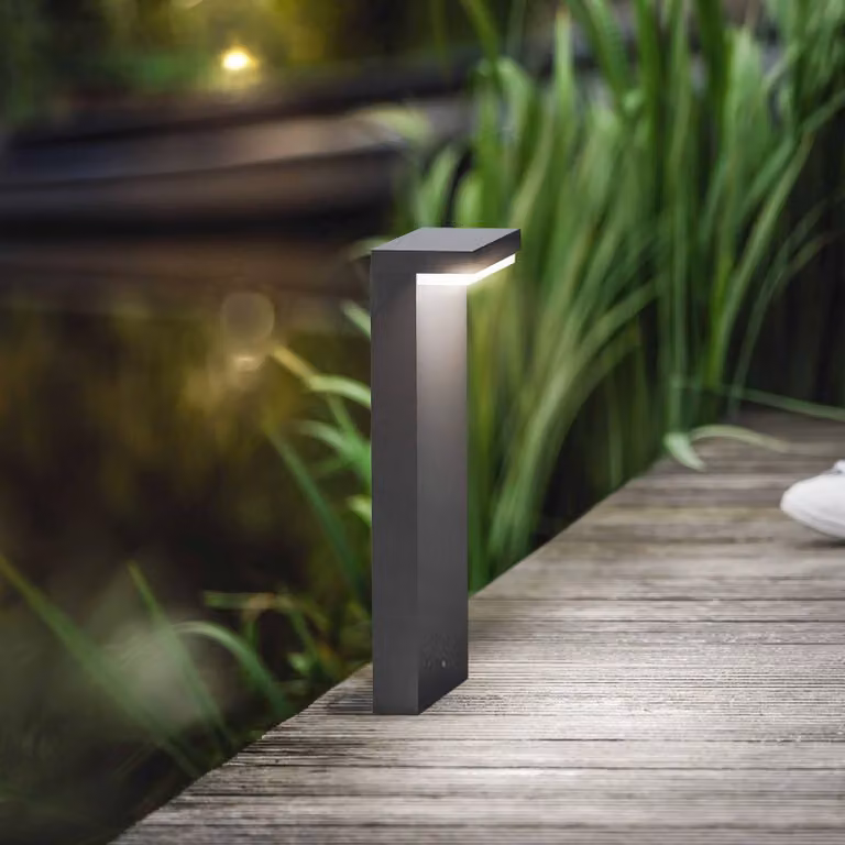 Philips Lampioncino LED Bustan UE, 2.700 K, Nero, Alluminio, Moderno, Lampada LED da esterni
