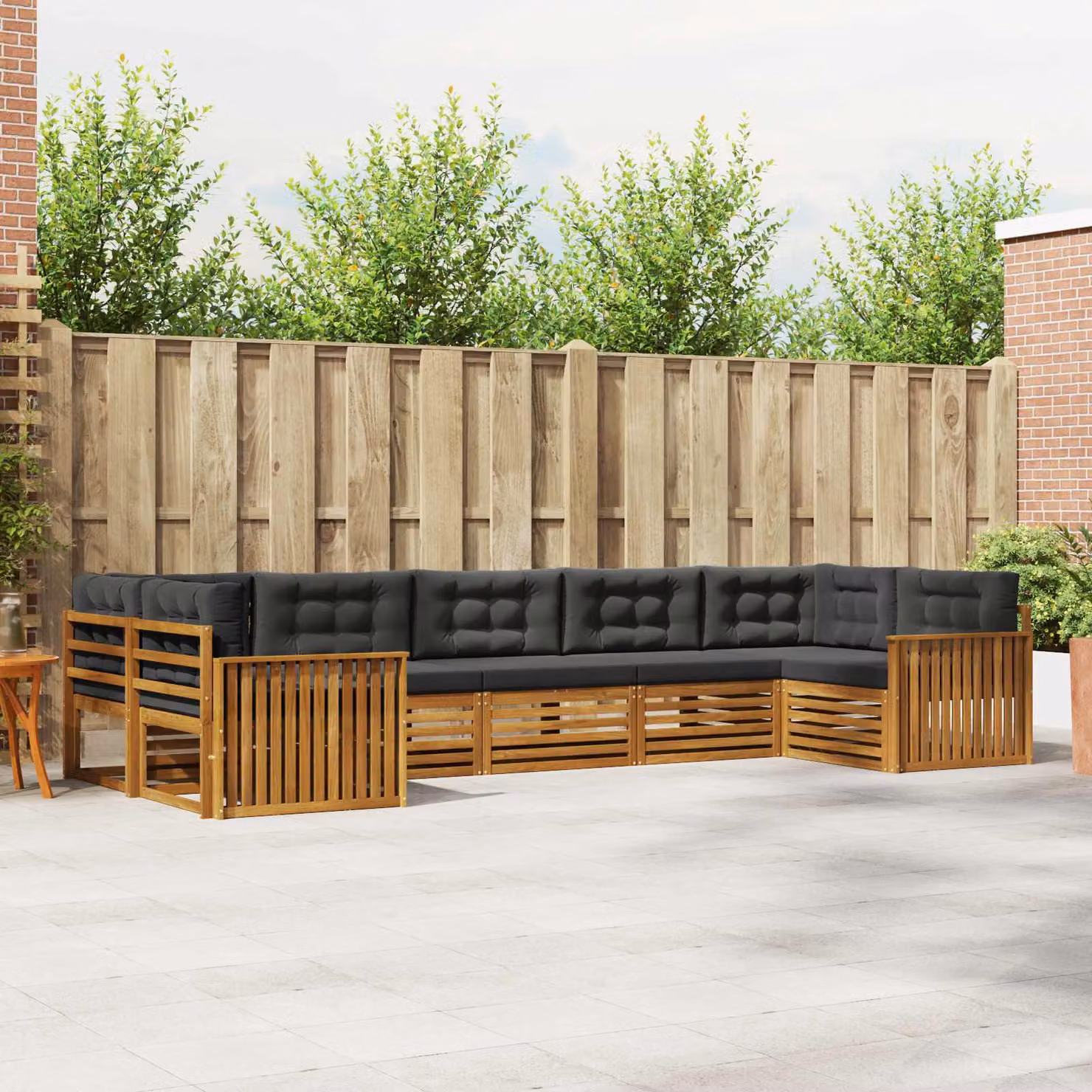 vidaXL Set di divani da esterno moderno a L composto da 7 pezzi in legno di acacia con cuscini, colore naturale e antracite