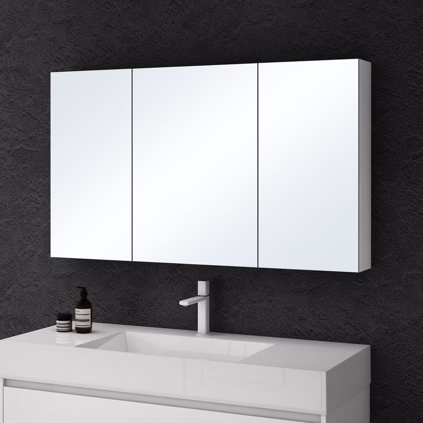 doporro Armadietto a Specchio 120x15x70cm, Specchio da Parete con 3 Ante in Legno Bianco Opaco Spiegelschrank 02