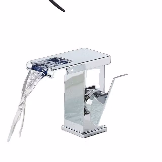 Miscelatore per lavabo a LED, design alto, comando a una mano, cromo S