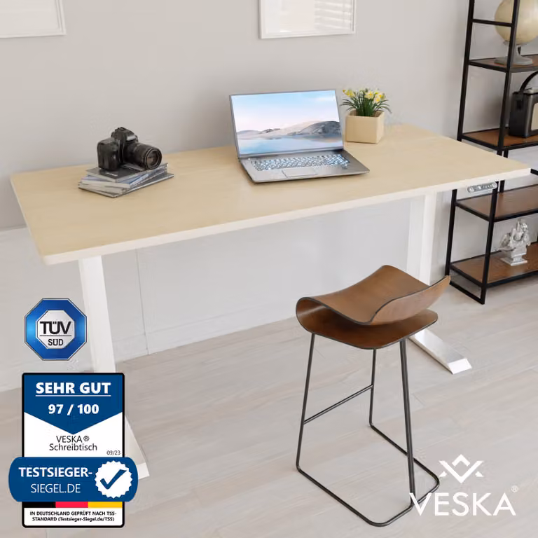 Scrivania regolabile in altezza (140 x 70 cm) - Scrivania Sit & Stand - Scrivania elettrica regolabile in altezza con touchscreen e gambe in acciaio - Bianco/bambù