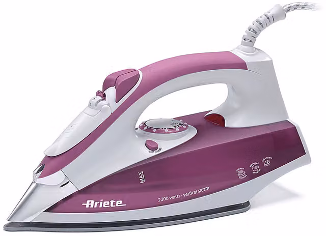 Ferro a vapore Ariete rosa con piastra in acciaio inox, potenza 2200 W, colpo di vapore 156 g/min e sistema anticalcare integrato