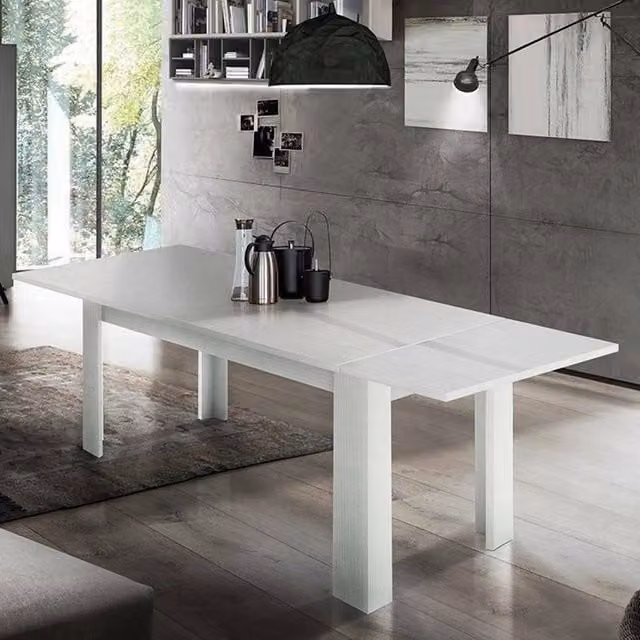 Tavolo da pranzo moderno DMORA Arizon allungabile, Bianco lucido Larice, L: 140/190 x P: 90 x H: 75 cm – 1