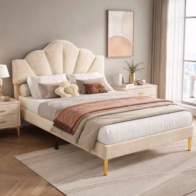 Letto matrimoniale imbottito 140 × 200 cm in velluto beige con testiera regolabile e rete a doghe