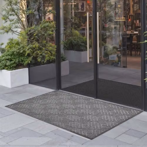Zerbino per ingresso VEVOR Grigio, Tappetino commerciale lavabile e antiscivolo per interni ed esterni, L: 156,2 cm, P: 91,4 cm, H: 7,0 cm