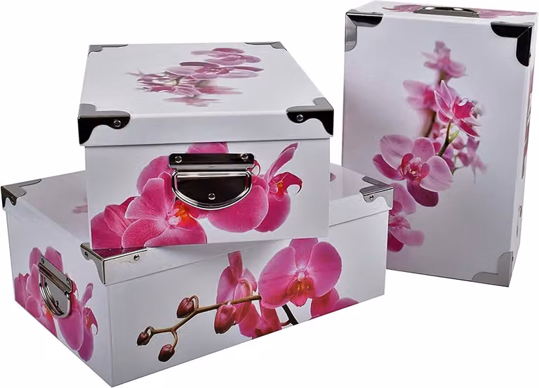 Set di 3 scatole per l'archiviazione, in cartone, dimensioni da 31,5x22x12 cm a 36x25x13,5 cm, con angoli in metallo, ideali per l'abbigliamento
