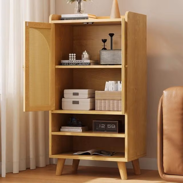 Consolle salvaspazio Minimal in legno e rattan beige con ante e ripiani L/P/H: 60 x 40 x 121 cm