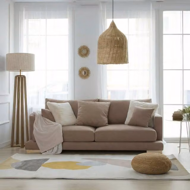 Divano 4 posti Luxor Banak moderno in tessuto beige con coperture rimovibili e cuscini inclusi