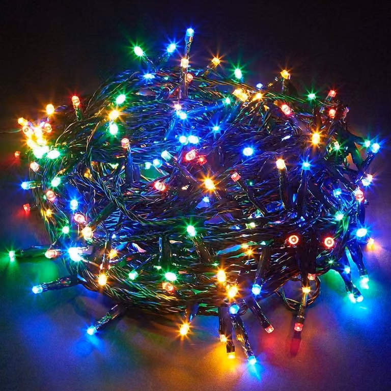 Catena luminosa a LED, 400 luci, 40 metri, 8 modalità, timer, grado di protezione IP44, adatta per interni ed esterni