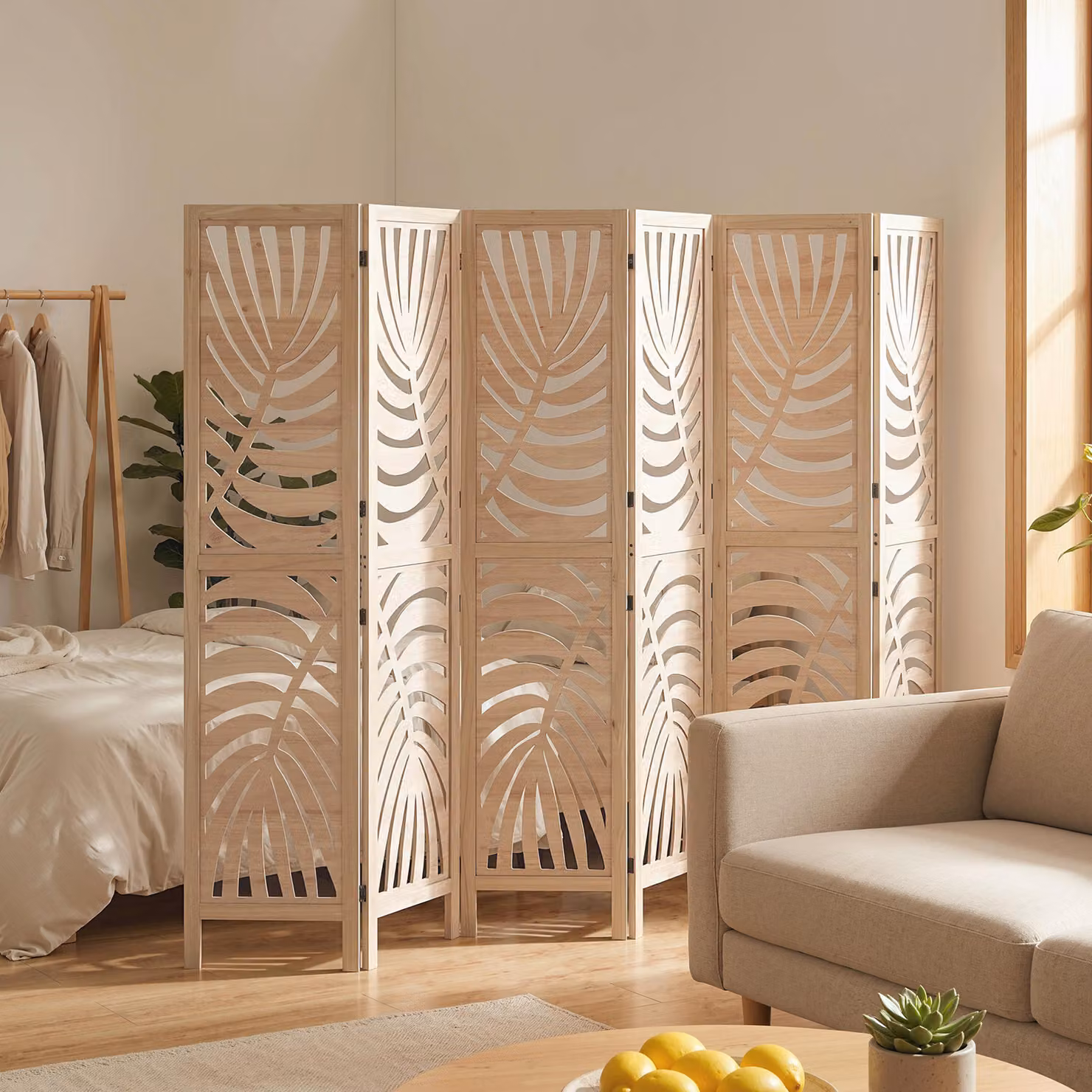 Paravento interno HOMCOM a 6 pannelli pieghevole con motivo a foglia in legno naturale, L: 240 cm, H: 170 cm, P: 1,7 cm – 2
