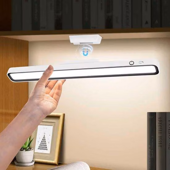 Lampada da lavoro a LED – 3000K-6000K – Magnetica e ricaricabile – Luminosa – Adatta per l'ufficio, la lettura, la camera da letto e il montaggio a parete
