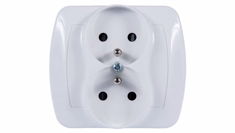 Simon Accord Presa doppia c/u 16A IP20 con copri guida bianco AGZ2z/11