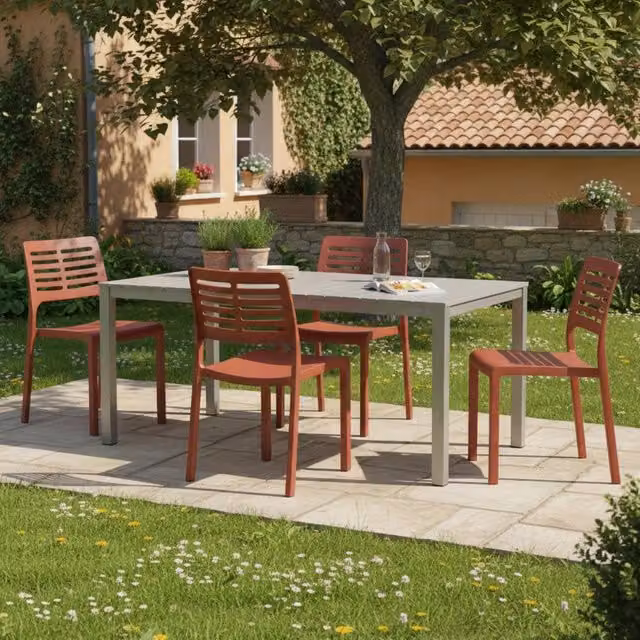 Set di 4 sedie da esterno Canoe DMORA in plastica color marrone terracotta opaco per giardino, terrazzo o balcone