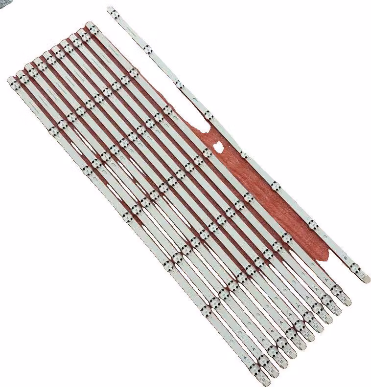 Striscia di retroilluminazione a LED, lunghezza 710 mm, compatibile con i modelli Vestel, sorgente luminosa: lampade a LED, dimmerabile: sì, materiale: alluminio
