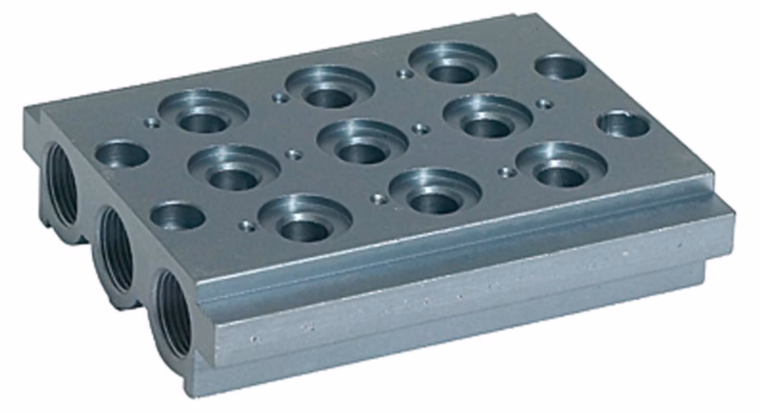 Piastra di base multipla Riegler per valvole di controllo direzionali, 3 posizioni di valvola, G 1/8