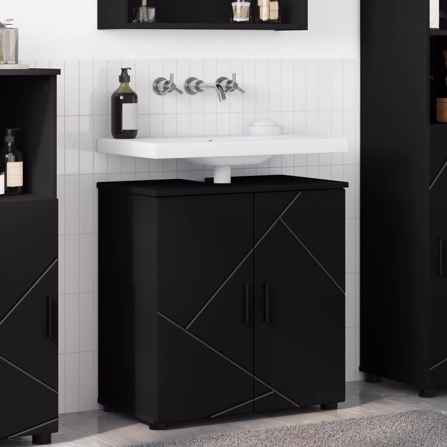 Mobile da bagno moderno vidaXL nero con ante a battente L 61 x P 35 x H 64 cm