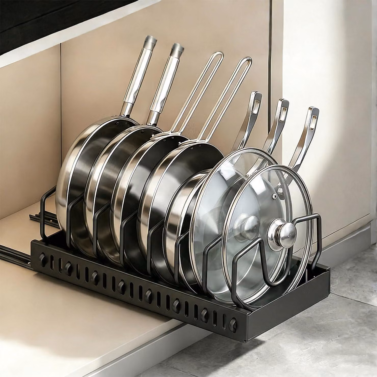 Set di 8 divisori per pentole e padelle, colore nero | Organizzatore estraibile per armadi con scomparti flessibili, ideale per una conservazione ordinata e un accesso rapido in cucina