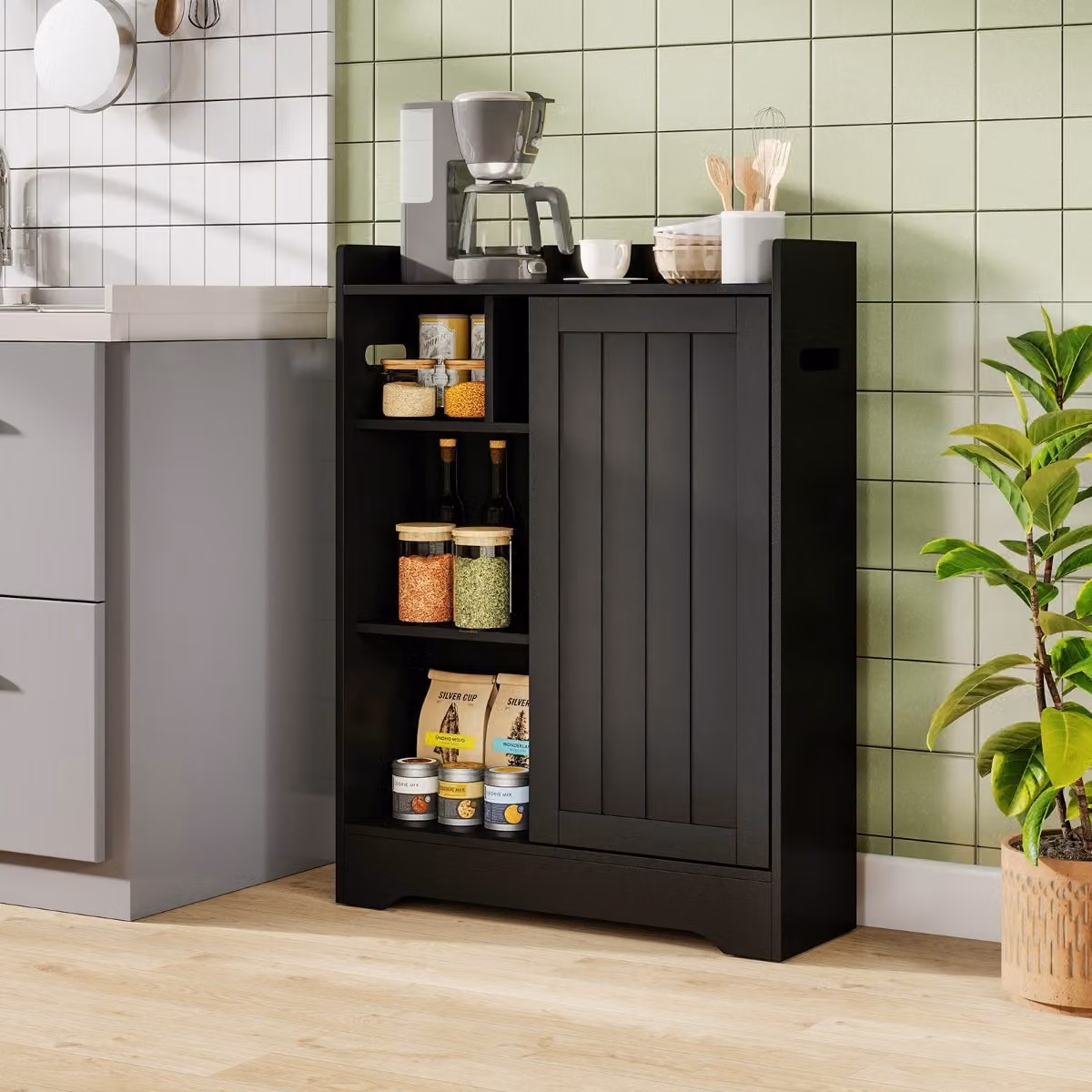 Armadio da bagno sottile Costway con ripiani regolabili e porta carta igienica, colore nero opaco