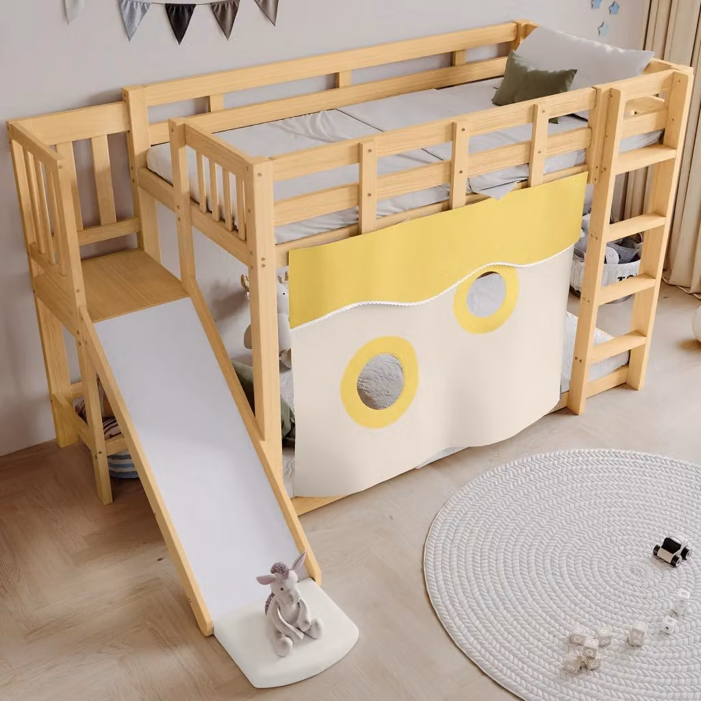 Letto a castello per bambini con struttura a casetta, scala, sponde e tende, in legno e MDF, marrone e bianco, L/P/H: 200 x 90 x 140,5 cm – 2