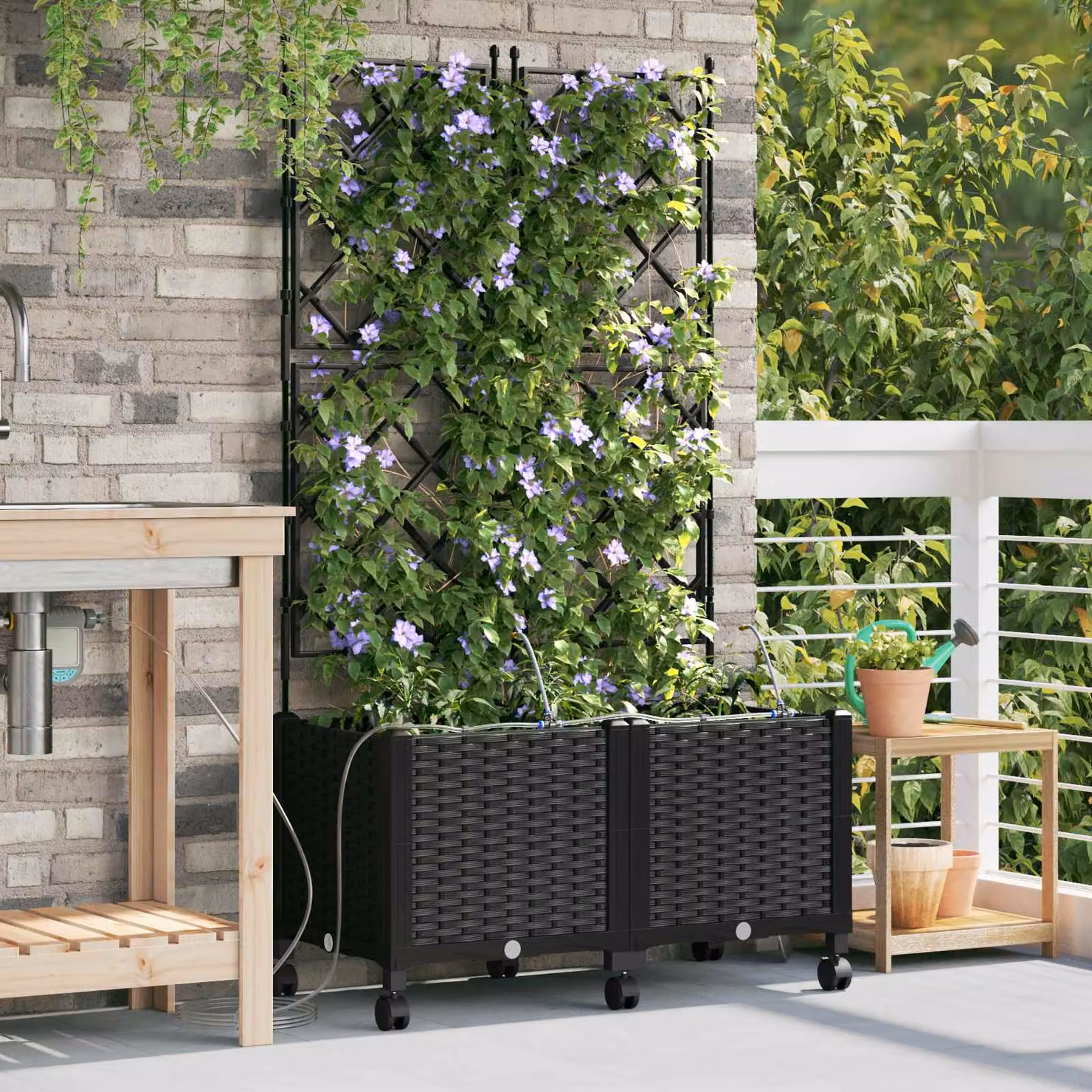 Set di 2 vasi da giardino con irrigazione e ruote vidaXL, colore nero, in plastica