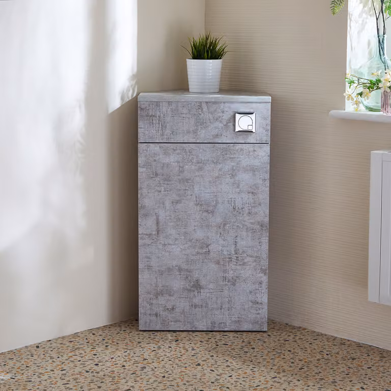 Unità WC Angolare in Grigio Cemento con Pulsante di Scarico Cromato (Sanitario non Incluso) - Cluo