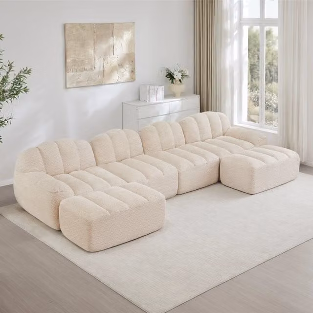 Divano angolare modulare OKWISH a 4 posti con ottoman coordinato, design moderno a L con seduta ampia in tessuto beige e bianco per il tuo soggiorno, L/P/H: 366 x 165 x 79 cm