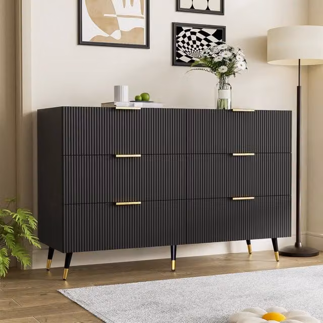Sideboard moderno ed elegante con cassetti e ampio spazio di archiviazione