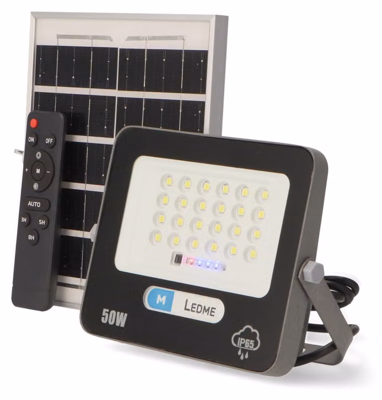 Faretto solare a LED, 750 lumen, dimmerabile, grado di protezione IP65, luce bianca fredda, batteria da 5000 mAh