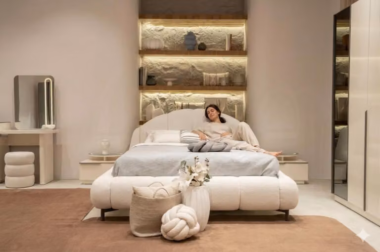 Set per camera da letto: letto, 2 comodini, colore beige, stile moderno, confortevole e accogliente