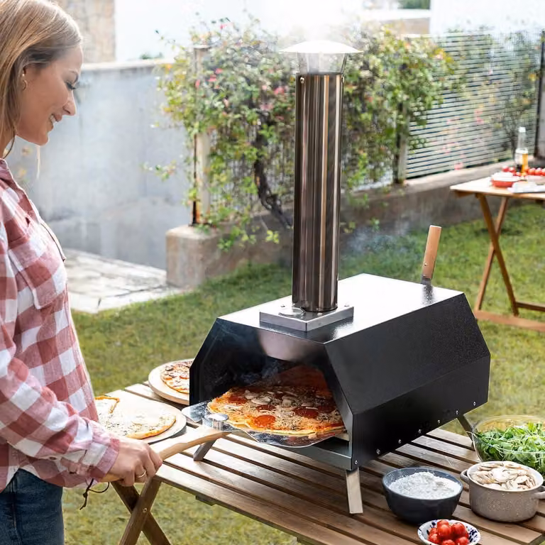 Forno per pizza a pellet con accessori, design in acciaio inossidabile, portatile per uso esterno, include termometro e canna fumaria, pietra refrattaria
